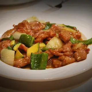 Cerdo con salsa de curry