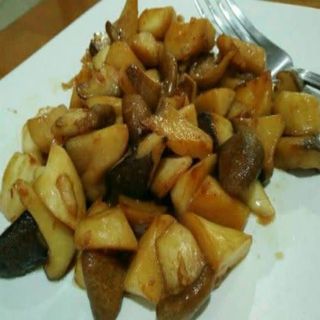 Pollo Con Bambú Y Setas Chinas