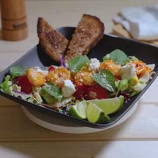 Salata cu creveti 350 gr 