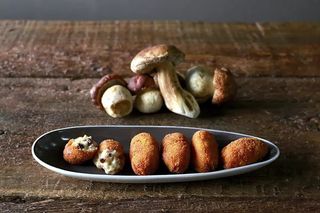 Tapa De Croquetas De Boletus Y Parmesano(4 Uds)