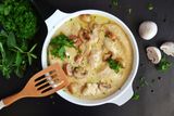 Куриное филе с грибным соусом