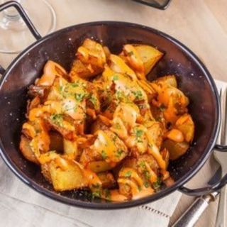 Patatas bravas