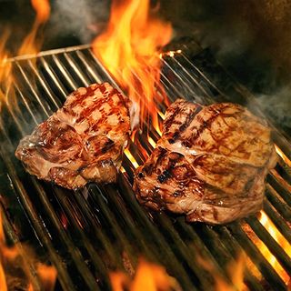 Ceafa de porc la grătar