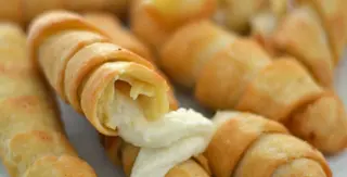 Palitos De Queso