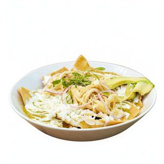 Chilaquiles Verdes Con Tinga De Pollo