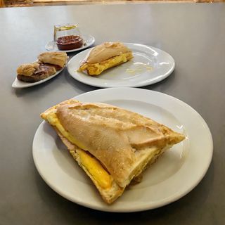 Bocadillo De Tortilla De Patata