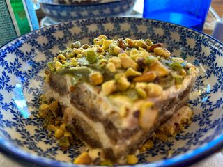 PISTACHO Y CREMA PISTACHO