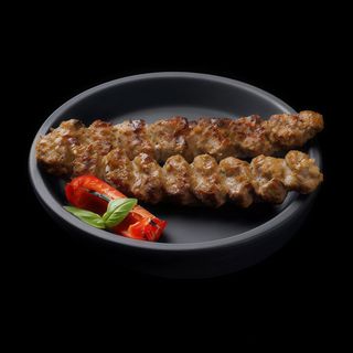 Lulia Kebab De Cerdo Y Ternera con verduras y patata