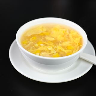 125 Zuppa di mais con pollo