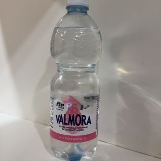Acqua frizzante 