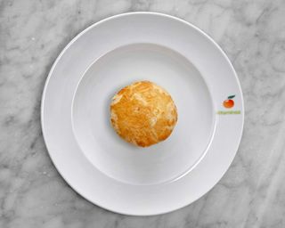 Empada de frango pequena