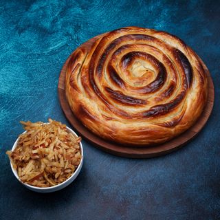 Domaća pita savijača sa jabukama 1200g