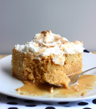 Tarta 4 leches (porción)