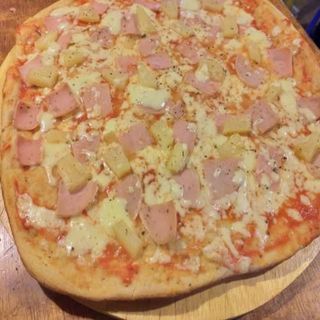Pizza Hawaiana (30 Cm.)