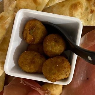Olive all'ascolana 6 pezzi