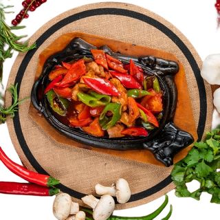 Жаровня из курицы с овощами