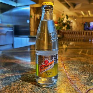 Schweppes Indian Tonic 250 мл