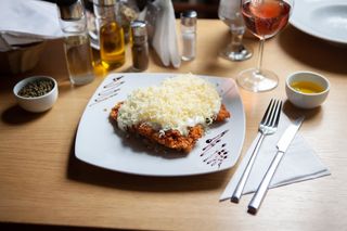 "Borzoska" csirkemellből Borzoska din piept de pui