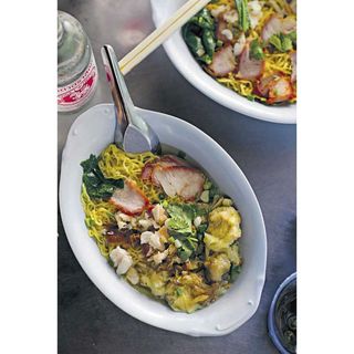 Chicken Wok Tossed Noddles