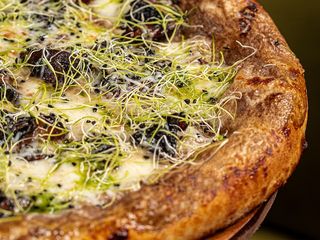 Піца грибна (600г)