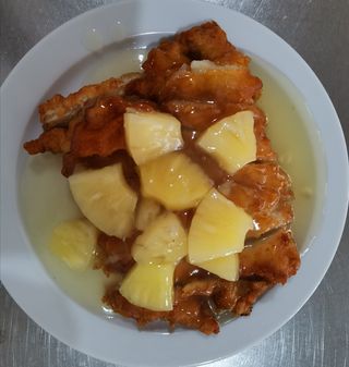 Pollo Con Piña