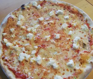 Mala Pizza 5 formaggi