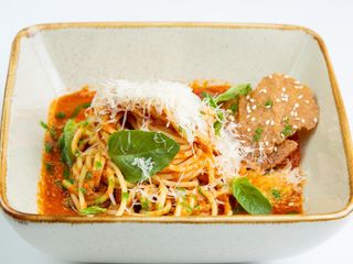 Спагетти болоньезе