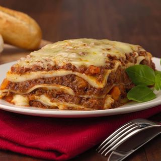 42. Lasagna bolognese