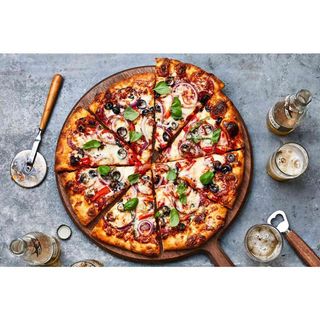 Bombay Veggie Pizza