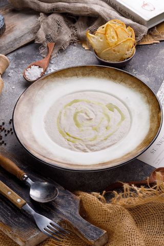 Supă cremă de ciuperci și trufe