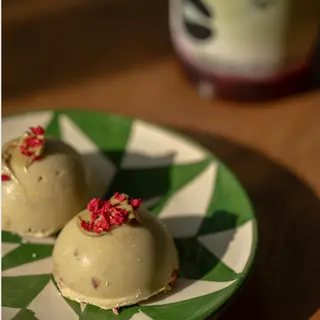 Pistachio Matcha Ball