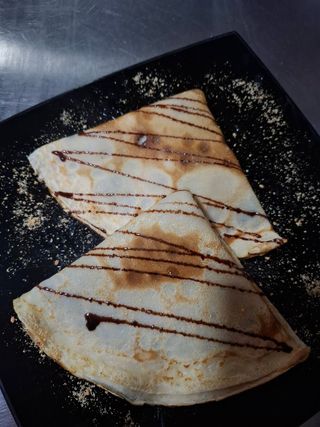 Slatke palačinke sa džemom