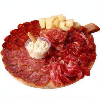 Tabla Surtida De Ibéricos Y Quesos