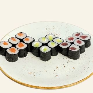Menú Maki (18 Uds.)