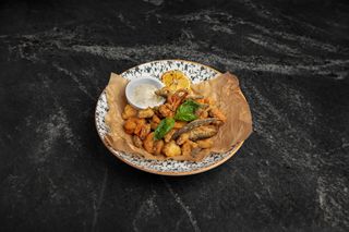 Fritto Misto cu sos tartar