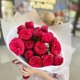 წითელი პეონის ვარდები 3075