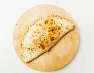 Pizza Calzone Medium 