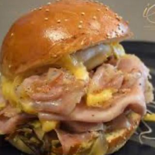 Mec Mmnù XL porcoso