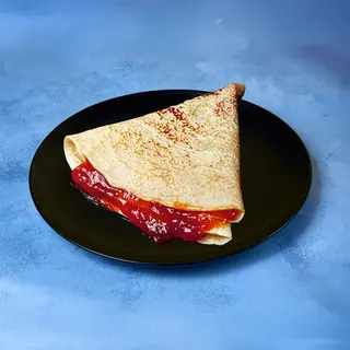 Palačinka sa džemom od šumskog voća