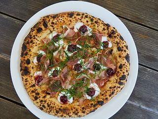 Піца прошутто з горілкою (465г)