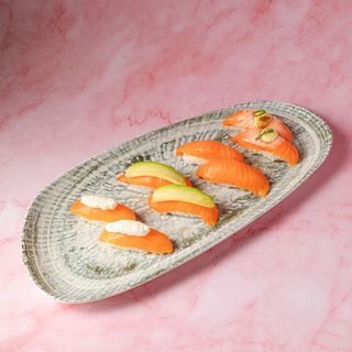 Combo Nigiris Salmón Mix (8Piez)