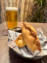 Empanada Argentina De Carne