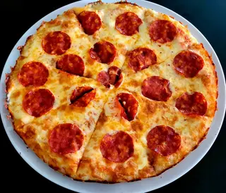 Pizza Salami 26cm
