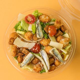 Shrimp Caesar Salad Medium