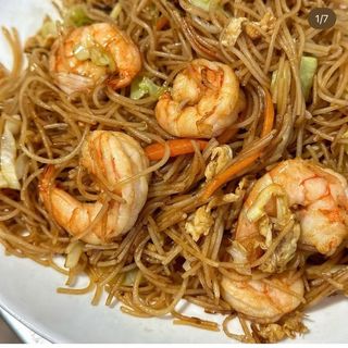 Fideos de Arroz Fritos de la Casa