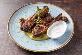 Агнешки котлети с пюре от грах (400г)