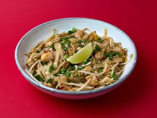 Локшина Пад-тай з Куркою (480г)