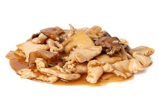 Pollo con bambù e funghi