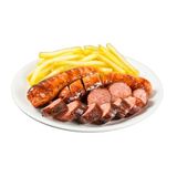 Dos Chorizos Fritos, Dos Huevos Fritos Y Patatas Fritas