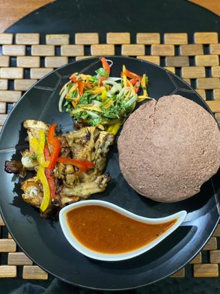 Fried Chicken with Brown Ugali
